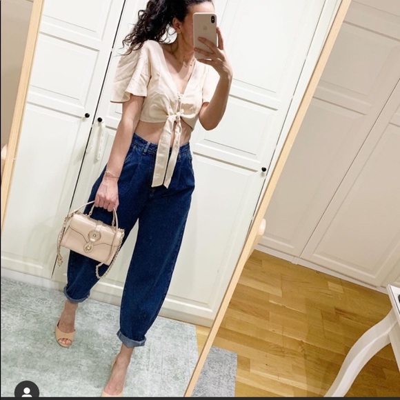 💖ZARA TIE FRONT CROP TOP. SUPER CUTE - Picture 2 of 5